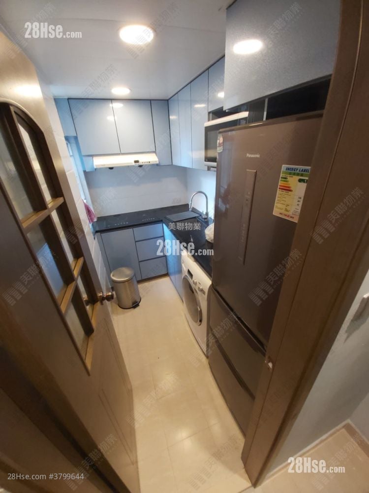 Po Sing Centre Sell 2 Bedrooms , 1 Bathroom 362 ft²