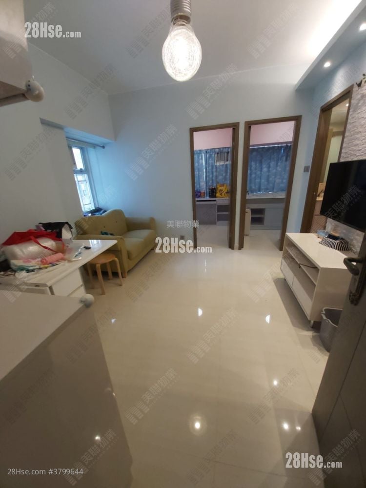 Po Sing Centre Sell 2 Bedrooms , 1 Bathroom 362 ft²