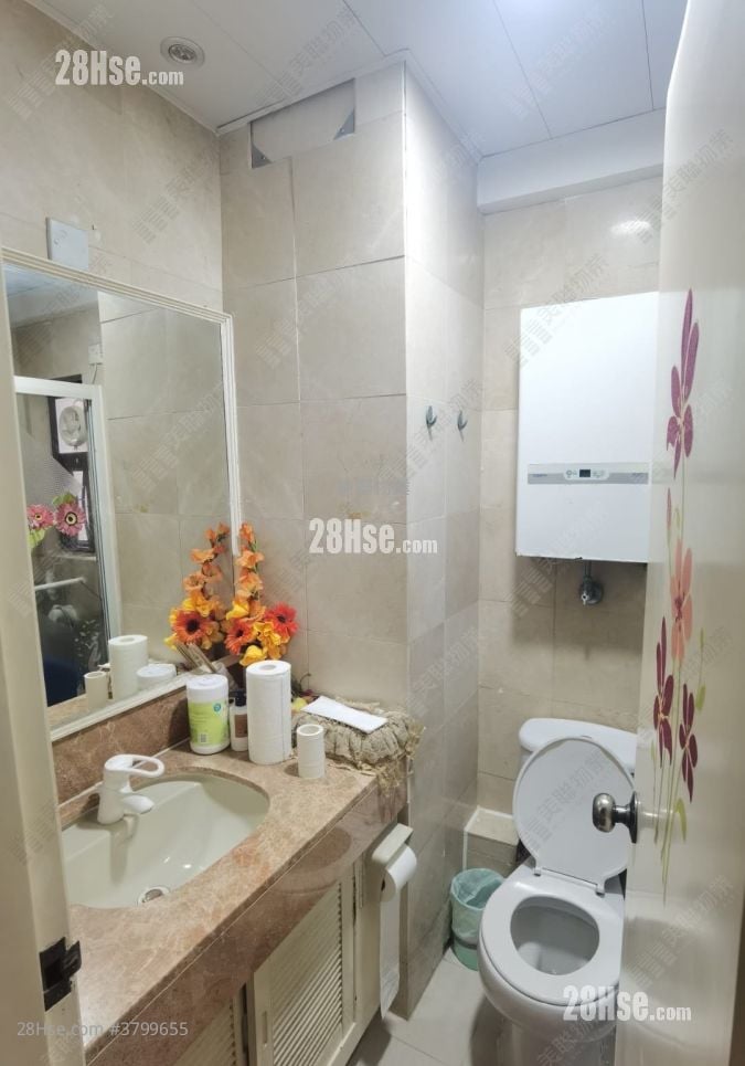 Parc Royale Sell 3 Bedrooms , 2 Bathrooms 942 ft²