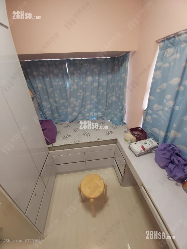Po Sing Centre Sell 2 Bedrooms , 1 Bathroom 362 ft²