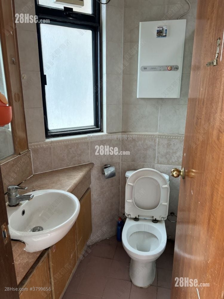 海禧华庭 售盘 2 房 394 平方尺