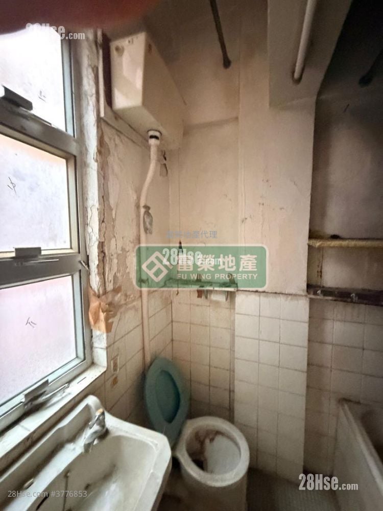 百祥大厦 售盘 2 房 , 1 浴室 450 平方尺