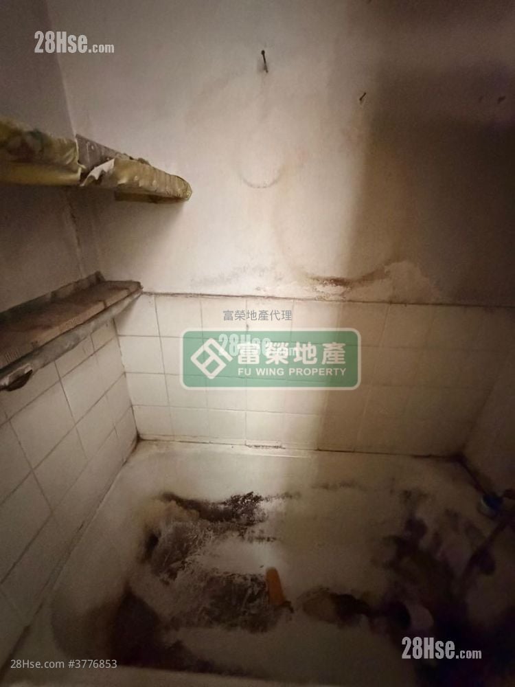 百祥大厦 售盘 2 房 , 1 浴室 450 平方尺