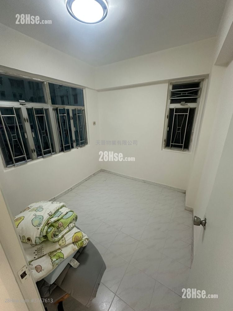 Po Teck Mansion Sell 2 Bedrooms , 1 Bathroom 366 ft²