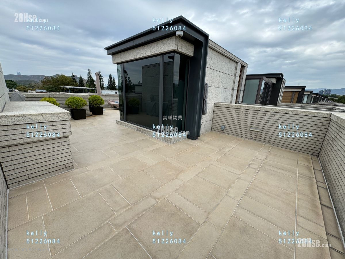 Valais Sell 3 Bedrooms , 4 Bathrooms 2,011 ft²