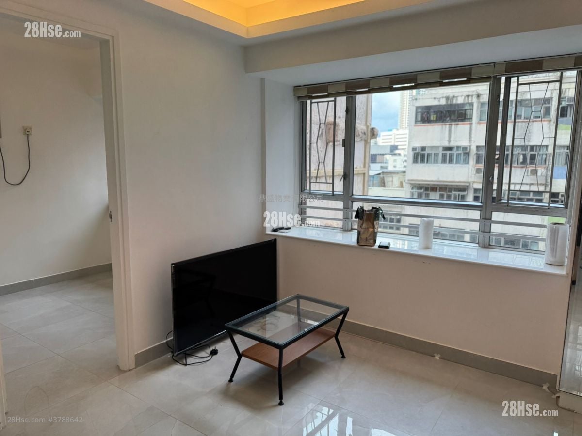 Fortune Mansion Rental 2 Bedrooms , 1 Bathroom 359 ft²