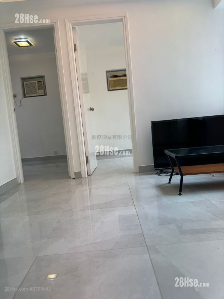 Fortune Mansion Rental 2 Bedrooms , 1 Bathroom 359 ft²