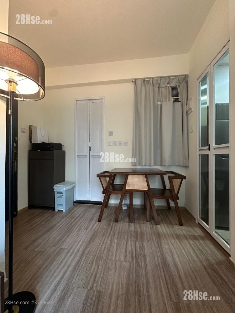 Fortune Court Sell 1 Bedroom , 1 Bathroom 214 ft²