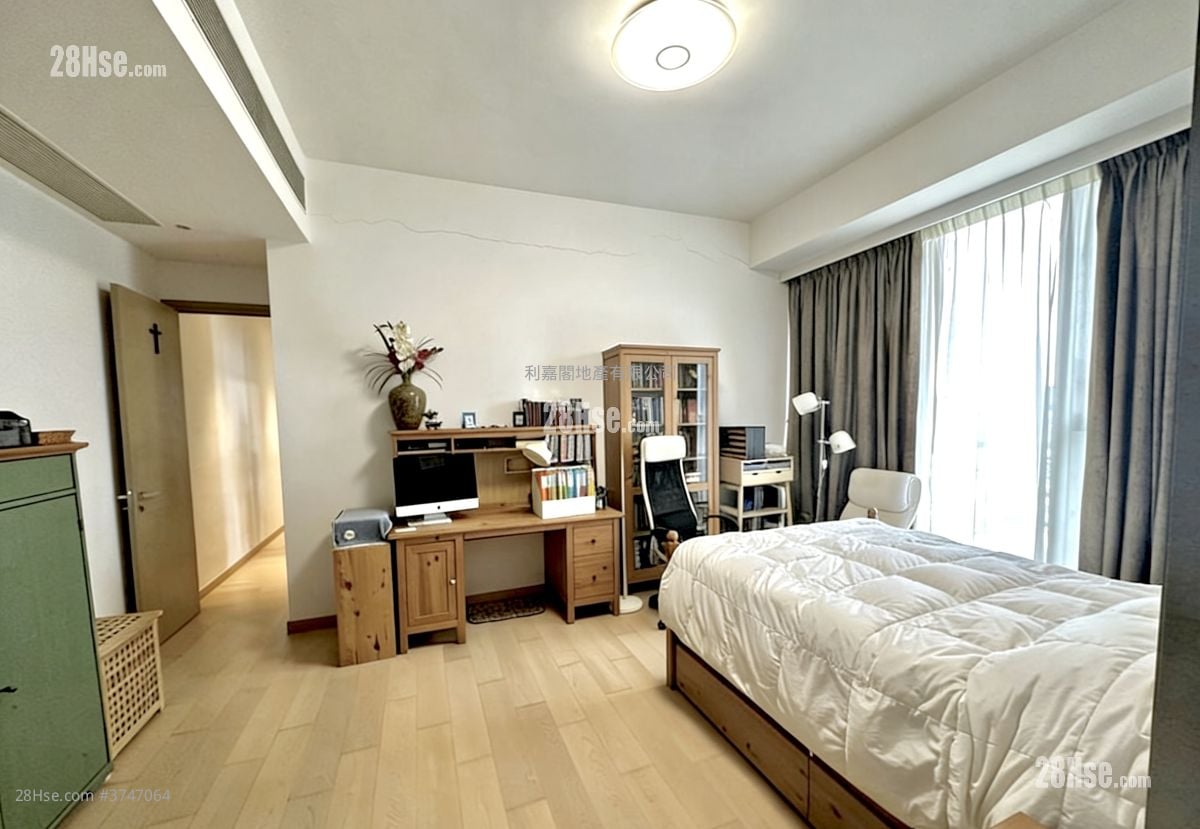 傲名 售盘 3 房 , 3 浴室 1,703 平方尺