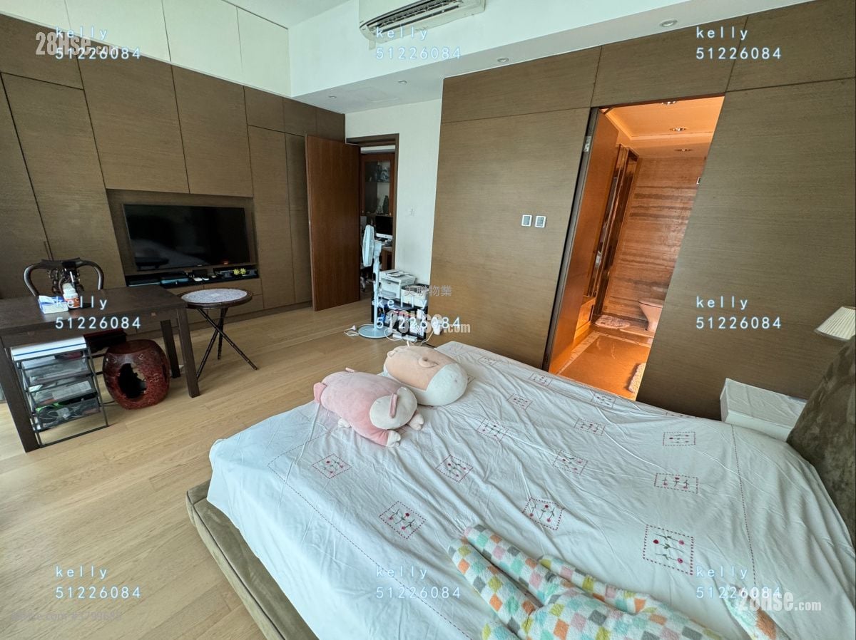 葡萄园 售盘 3 房 , 4 浴室 1,998 平方尺