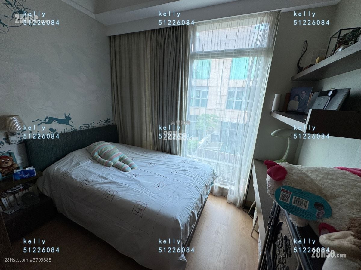 葡萄园 售盘 3 房 , 4 浴室 1,998 平方尺