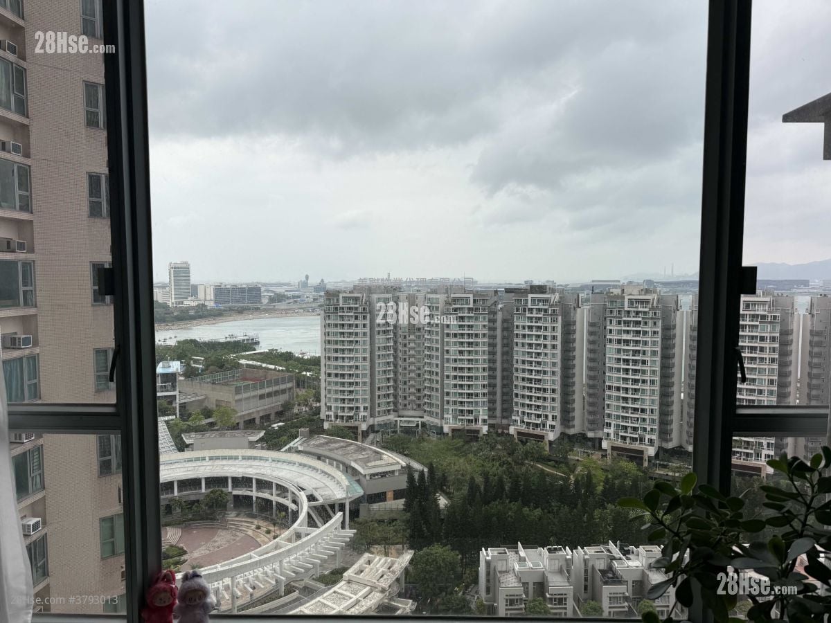 蓝天海岸 售盘 3 房 , 2 浴室 874 平方尺