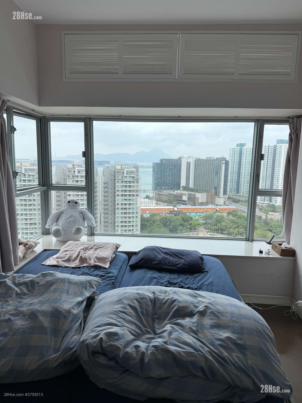 蓝天海岸 售盘 3 房 , 2 浴室 874 平方尺