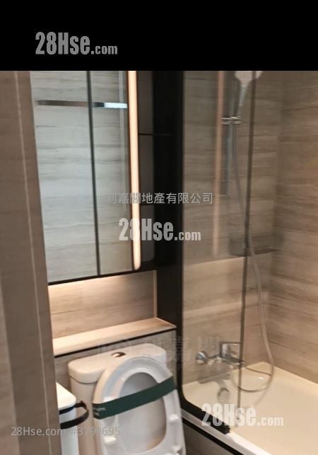 High Park Sell 2 Bedrooms 449 ft²