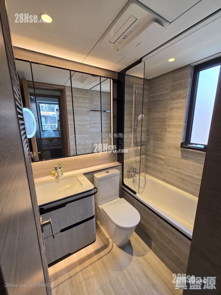 High Park Sell 2 Bedrooms 449 ft²