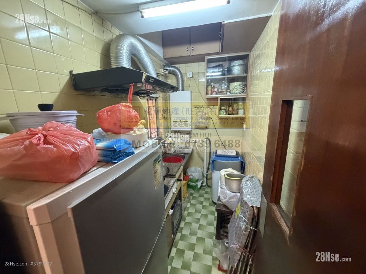 明威阁 售盘 3 房 , 1 浴室 355 平方尺