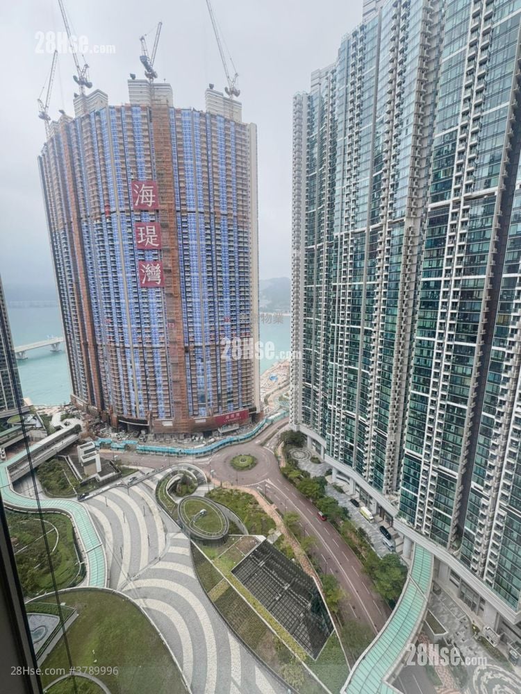 Villa Garda I Rental 448 ft²