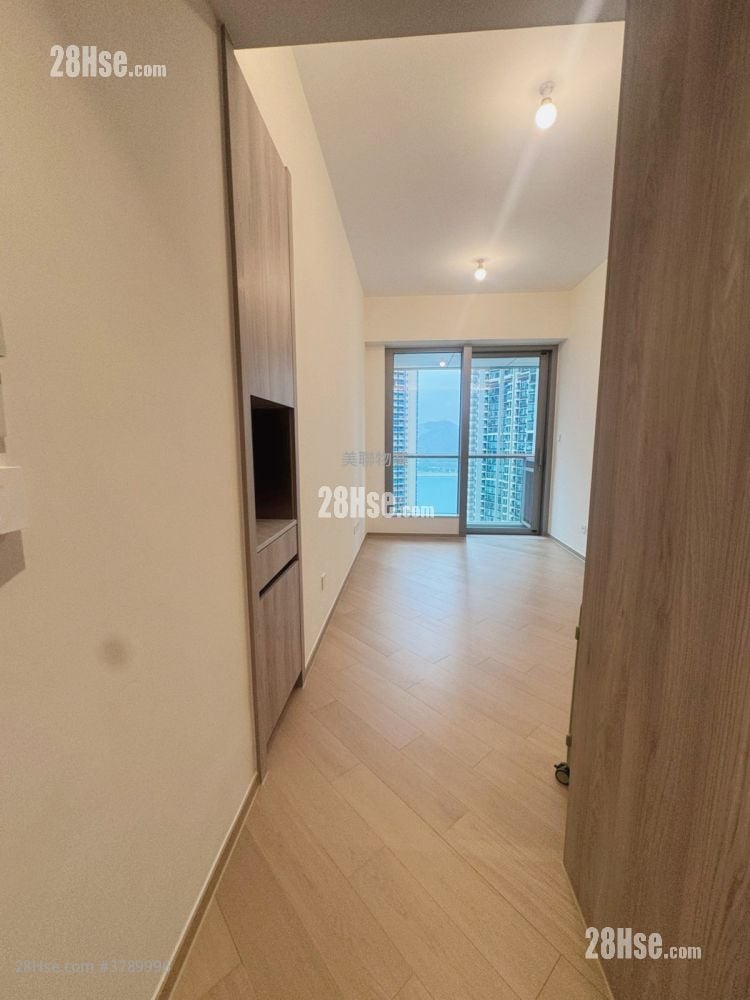 Villa Garda I Rental 448 ft²