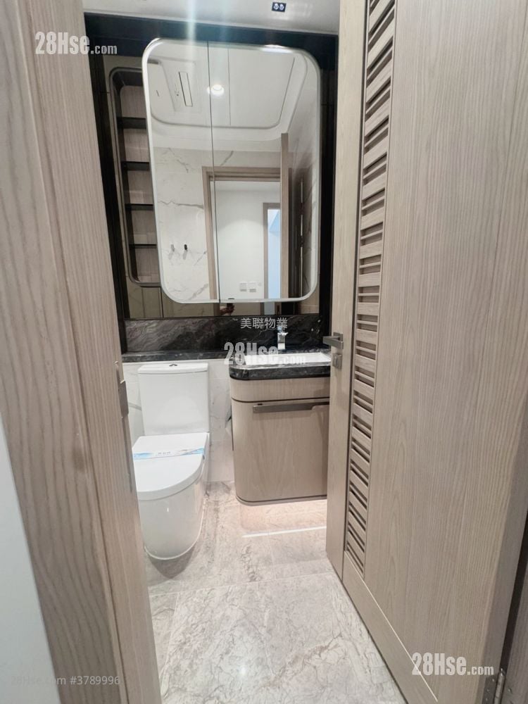 Villa Garda I Rental 448 ft²