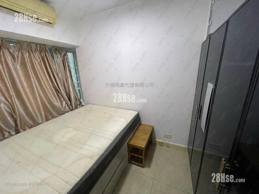 The Capitol Sell 2 Bedrooms , 1 Bathroom 518 ft²