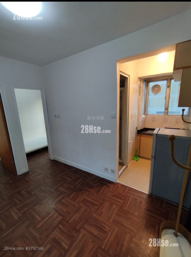 家乐花园 售盘 2 房 , 1 浴室 298 平方尺