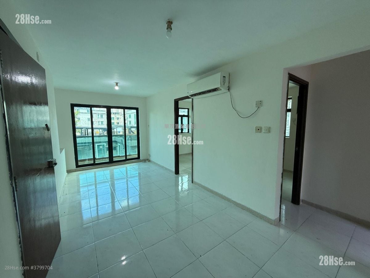 村屋 租盘 3 房 , 1 浴室 650 平方尺