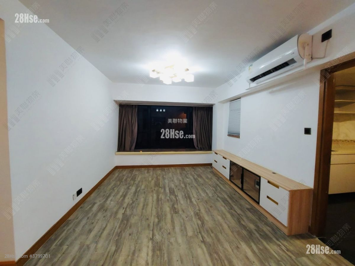 Scenic Garden Sell 3 Bedrooms , 2 Bathrooms 813 ft²