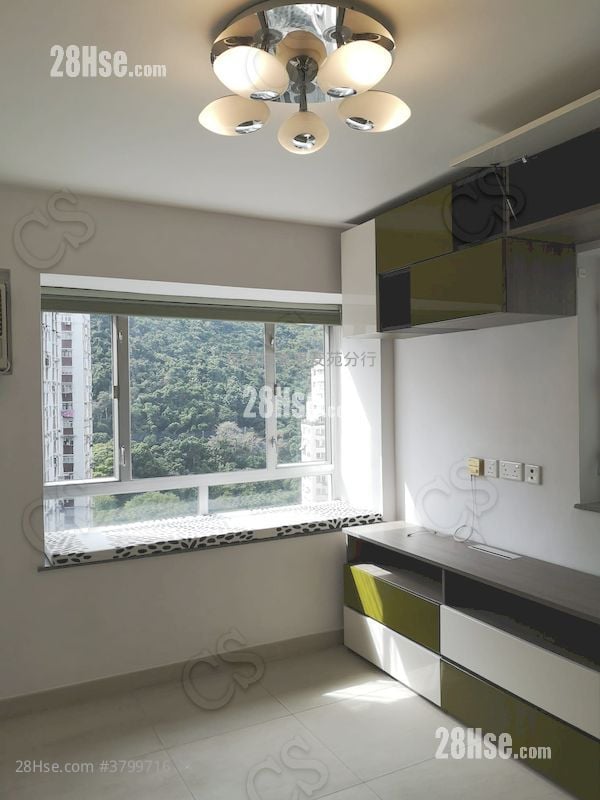 华兰花园 租盘 1 房 398 平方尺