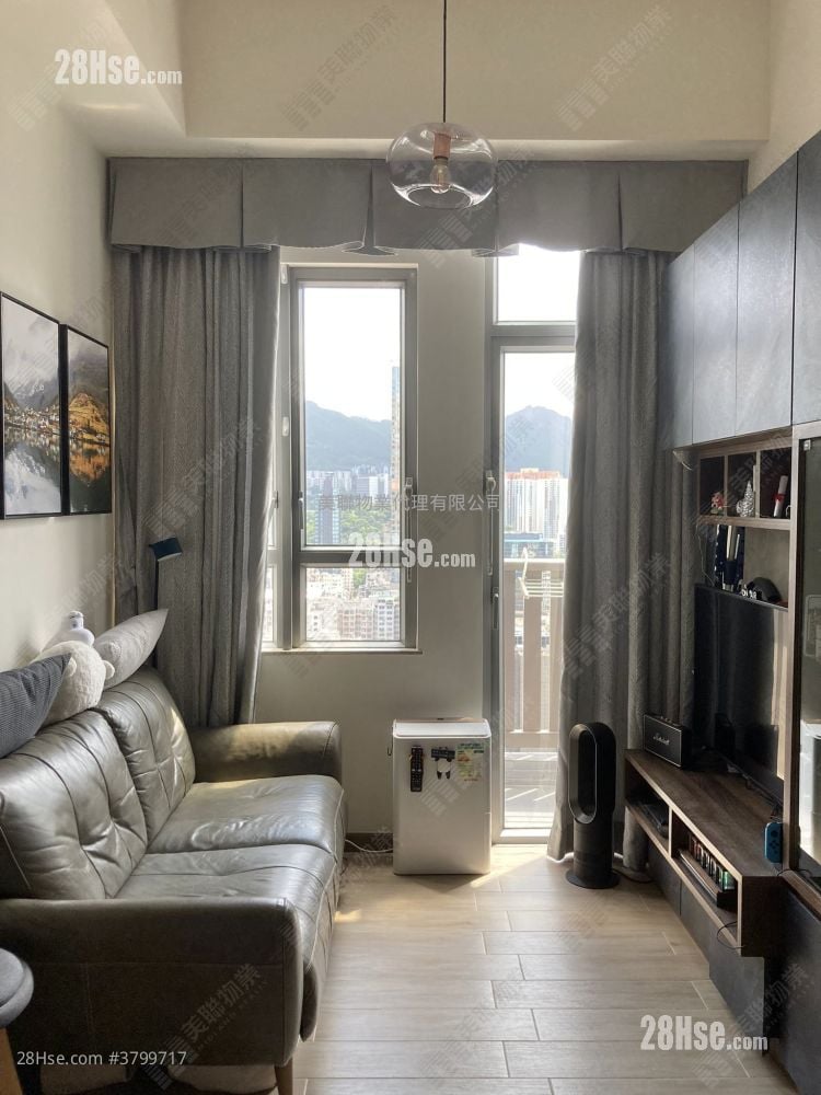 Astoria Crest Sell 1 Bedroom , 1 Bathroom 299 ft²