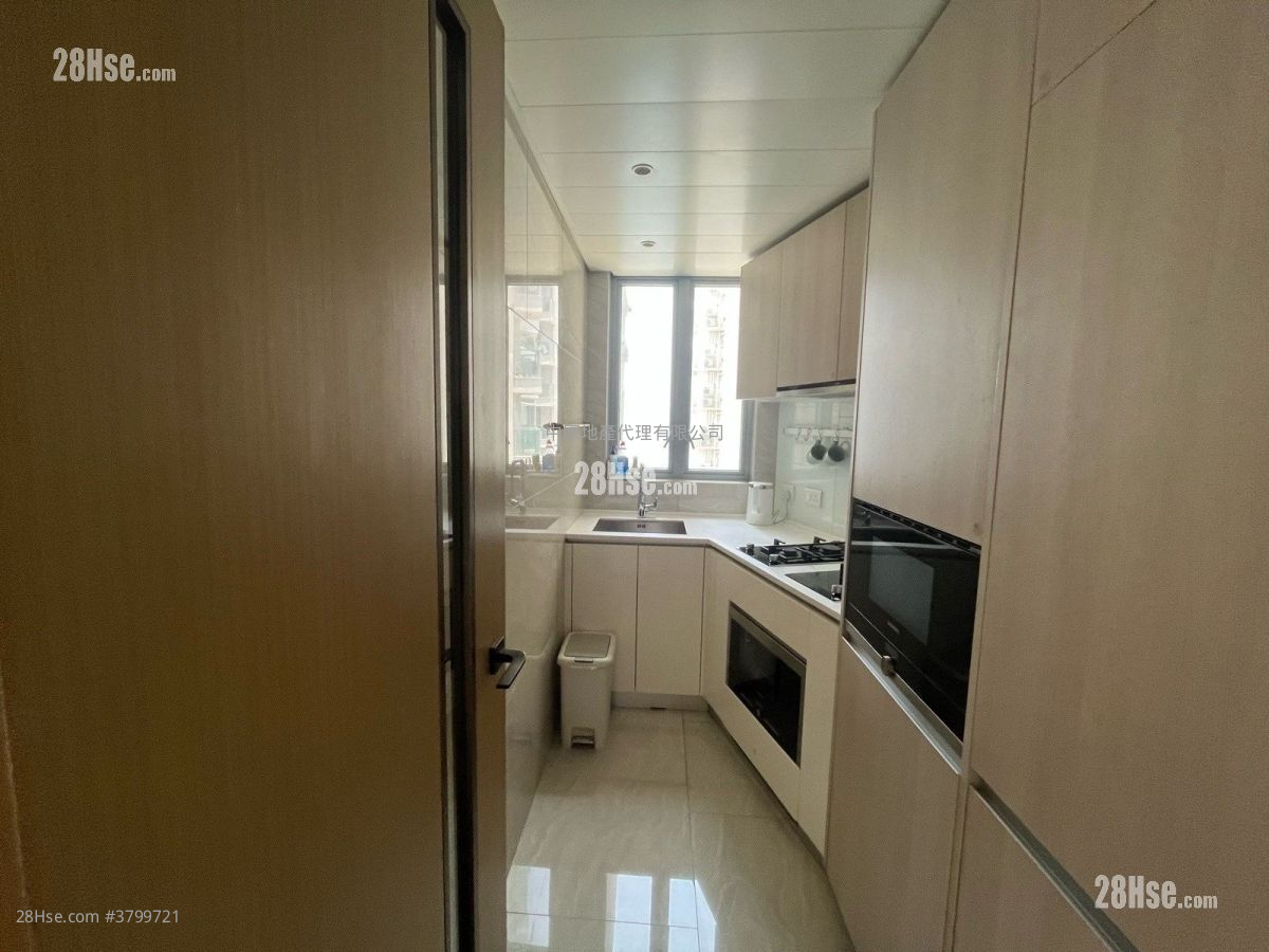 MALIBU 售盘 3 房 , 1 浴室 656 平方尺