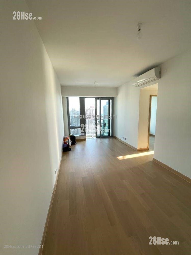 MALIBU 售盘 3 房 , 1 浴室 656 平方尺