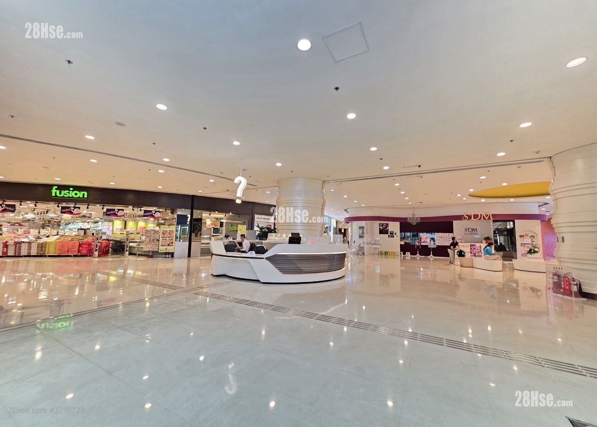 Royal Ascot Sell 2 Bedrooms , 1 Bathroom 594 ft²