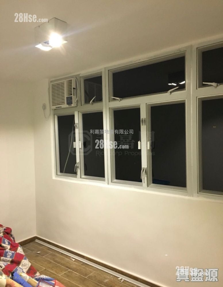 美城苑 租盘 490 平方尺