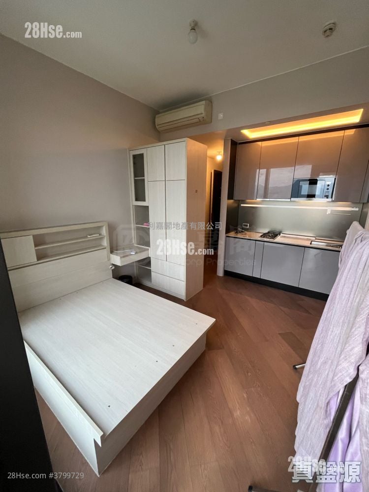 Eden Manor Sell 280 ft²