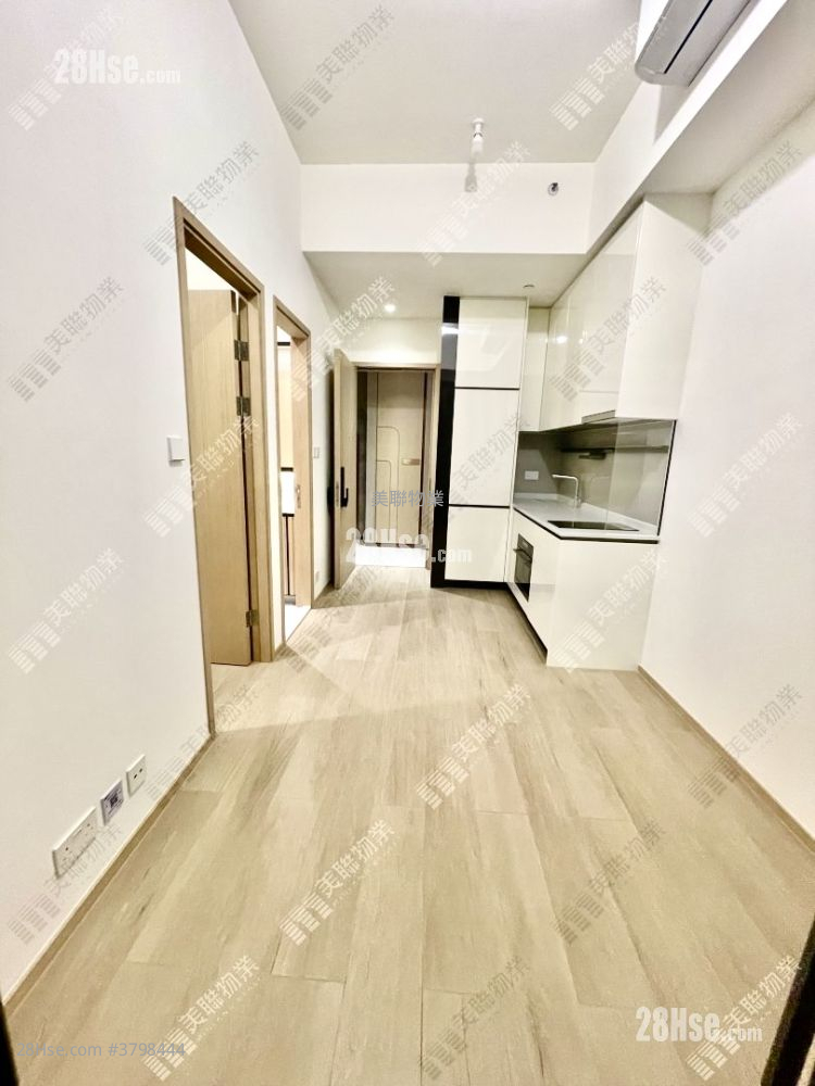 北映荟 售盘 1 房 287 平方尺