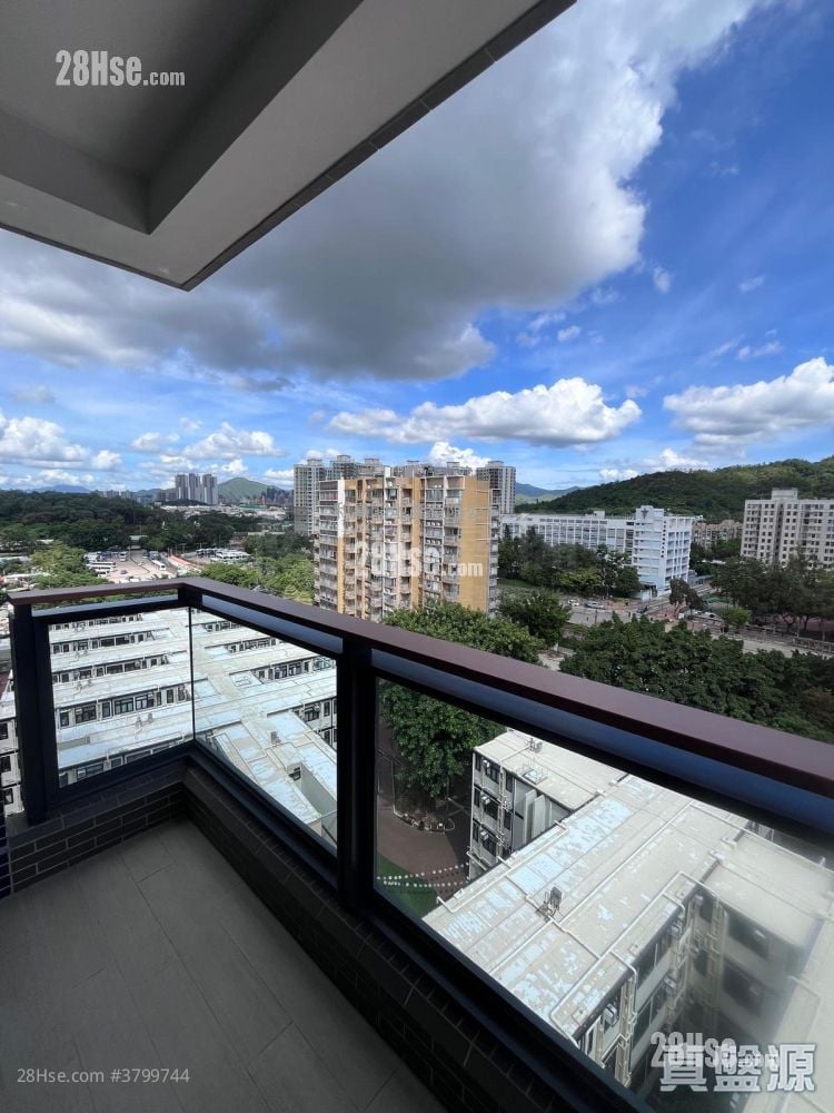 High Park Sell 1 Bedroom 320 ft²