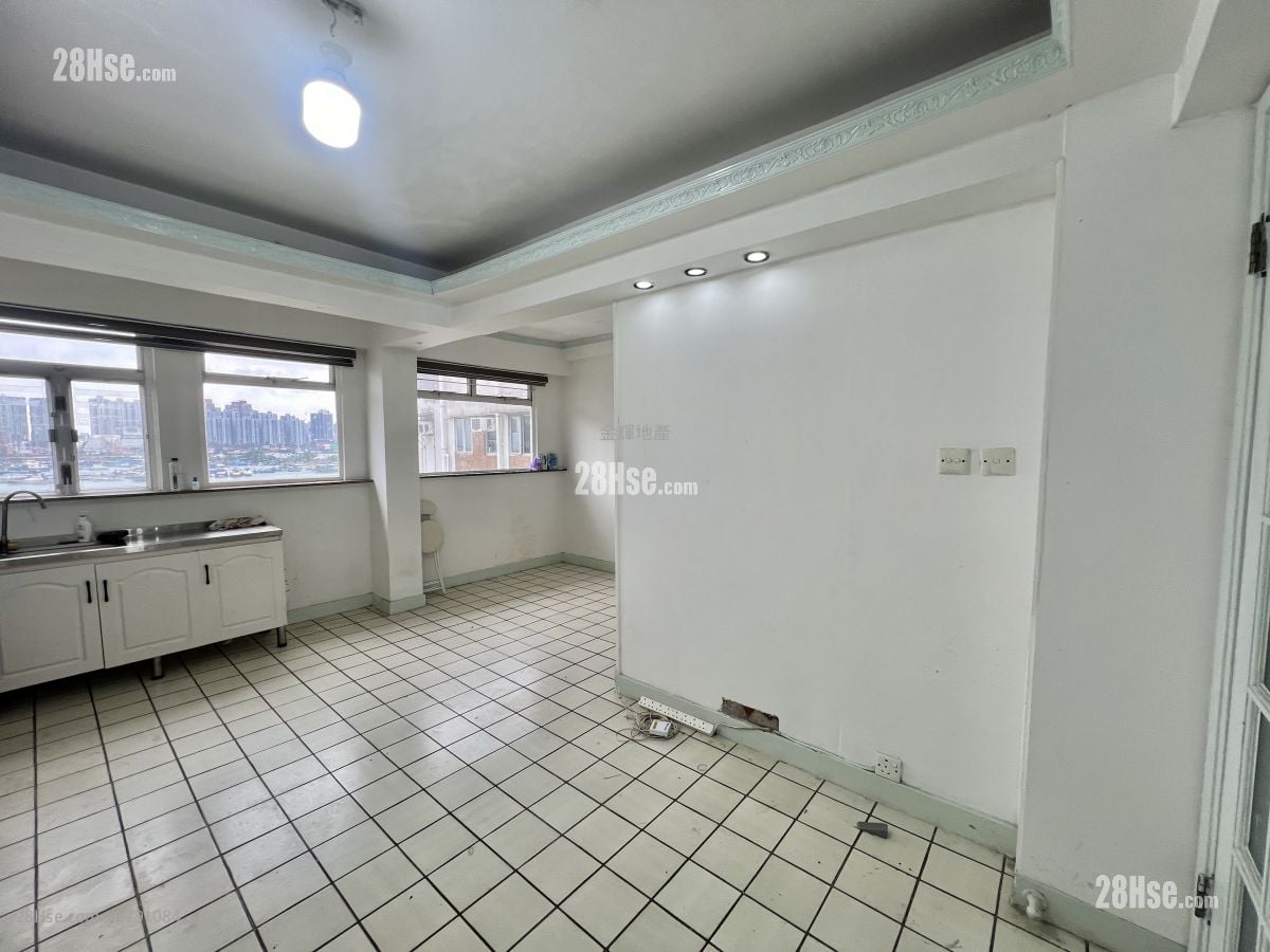 Castle Peak Bay Garden Rental 1 Bedroom , 1 Bathroom 287 ft²