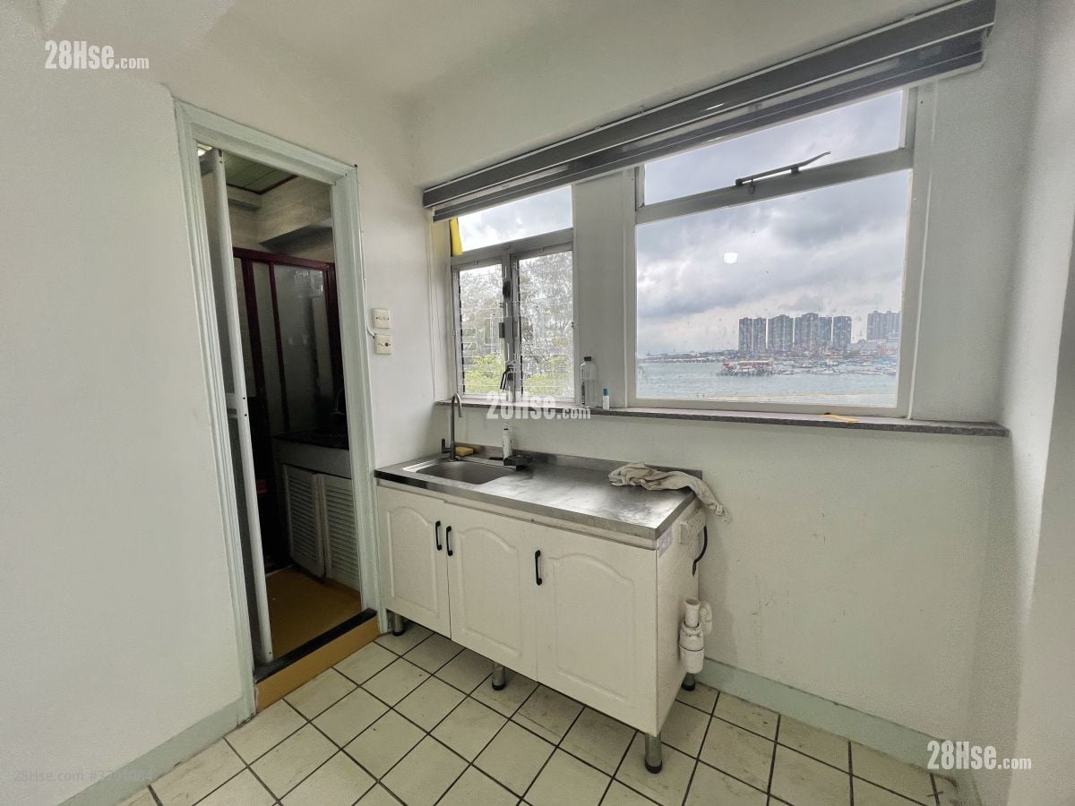 Castle Peak Bay Garden Rental 1 Bedroom , 1 Bathroom 287 ft²