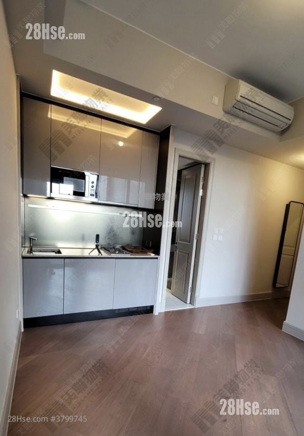 Eden Manor Sell 276 ft²