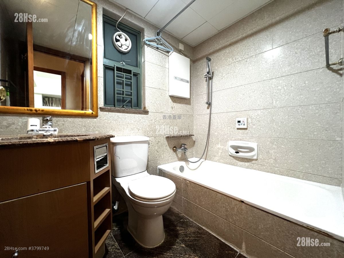 Park Avenue Rental 2 Bedrooms , 1 Bathroom 469 ft²