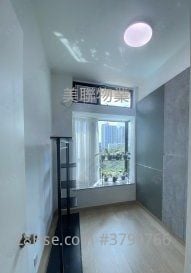 Mount Haven Sell 4 Bedrooms , 2 Bathrooms 1,068 ft²