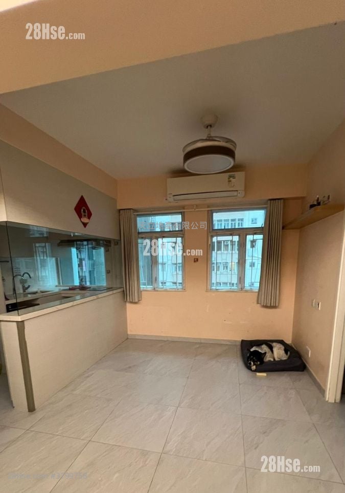 Kin Tye Lung Building Sell 2 Bedrooms , 1 Bathroom 456 ft²