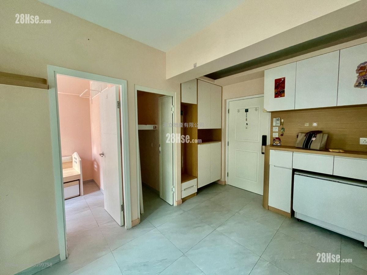 Kin Tye Lung Building Sell 2 Bedrooms , 1 Bathroom 456 ft²