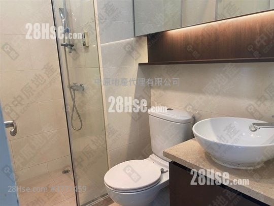 立坊 售盘 1 房 , 1 浴室 293 平方尺