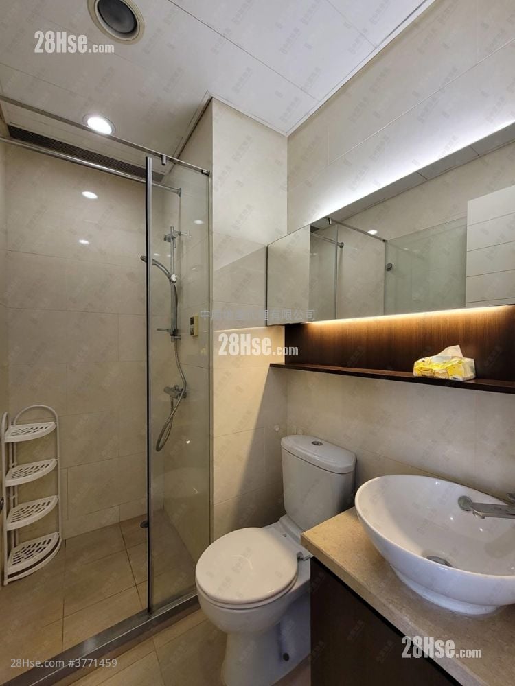 立坊 售盘 1 房 , 1 浴室 293 平方尺