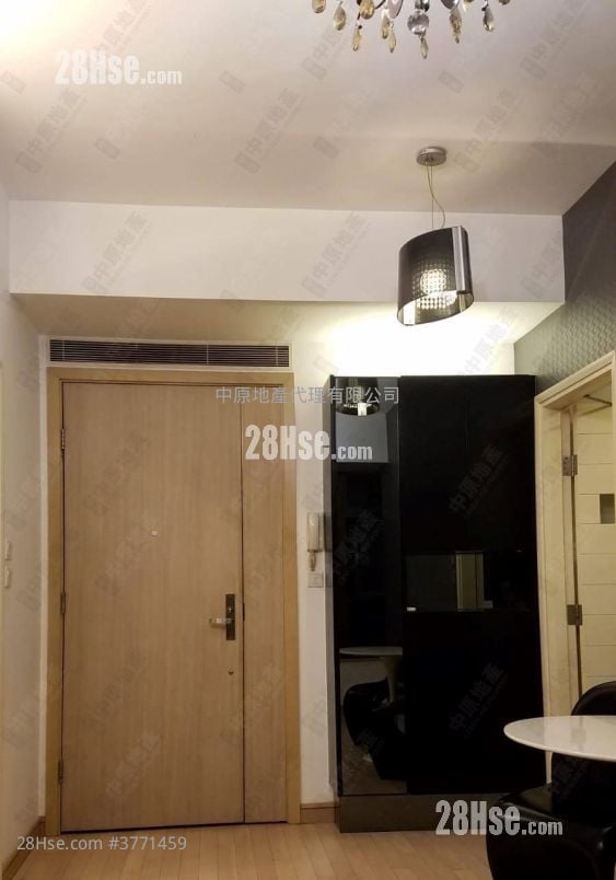 立坊 售盘 1 房 , 1 浴室 293 平方尺