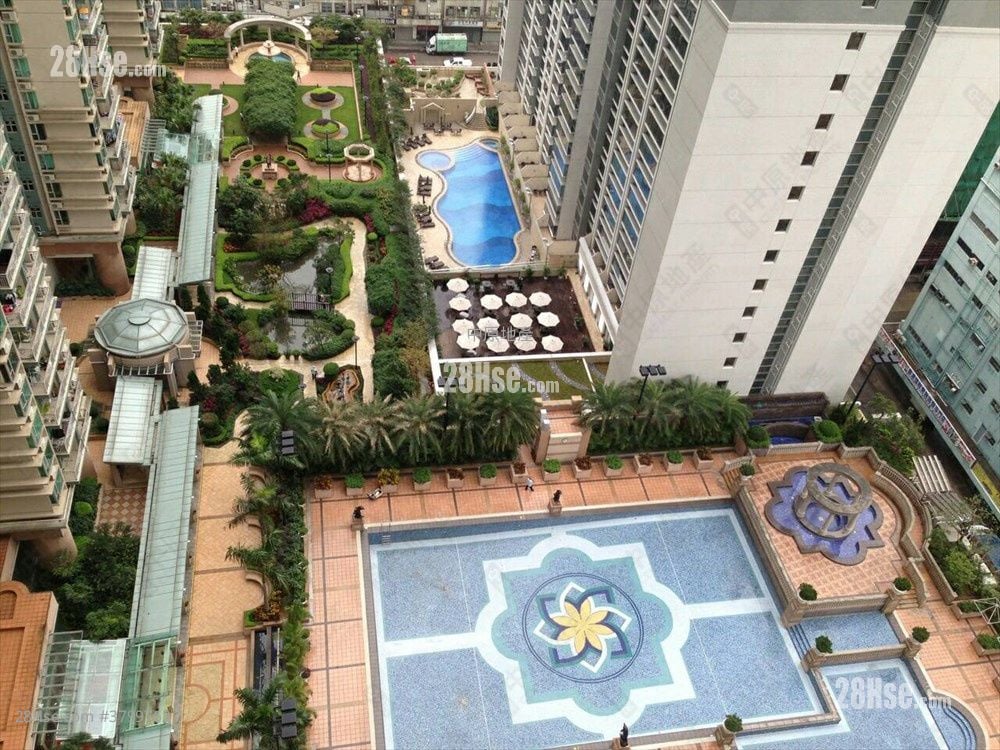 Sky Tower Sell 2 Bedrooms , 1 Bathroom 539 ft²