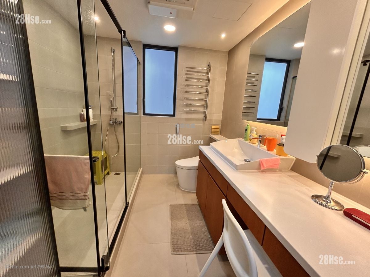 Dunbar Place Sell 3 Bedrooms , 2 Bathrooms 1,210 ft²