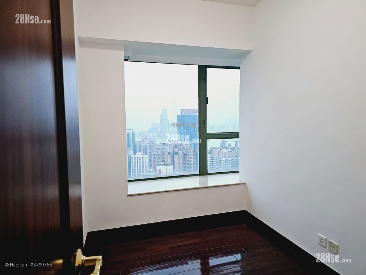 Sky Horizon Rental 3 Bedrooms , 2 Bathrooms 935 ft²