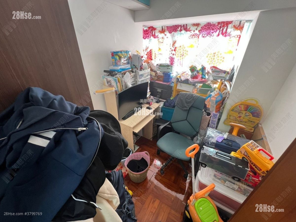 蝶翠峰 售盘 2 房 , 1 浴室 520 平方尺